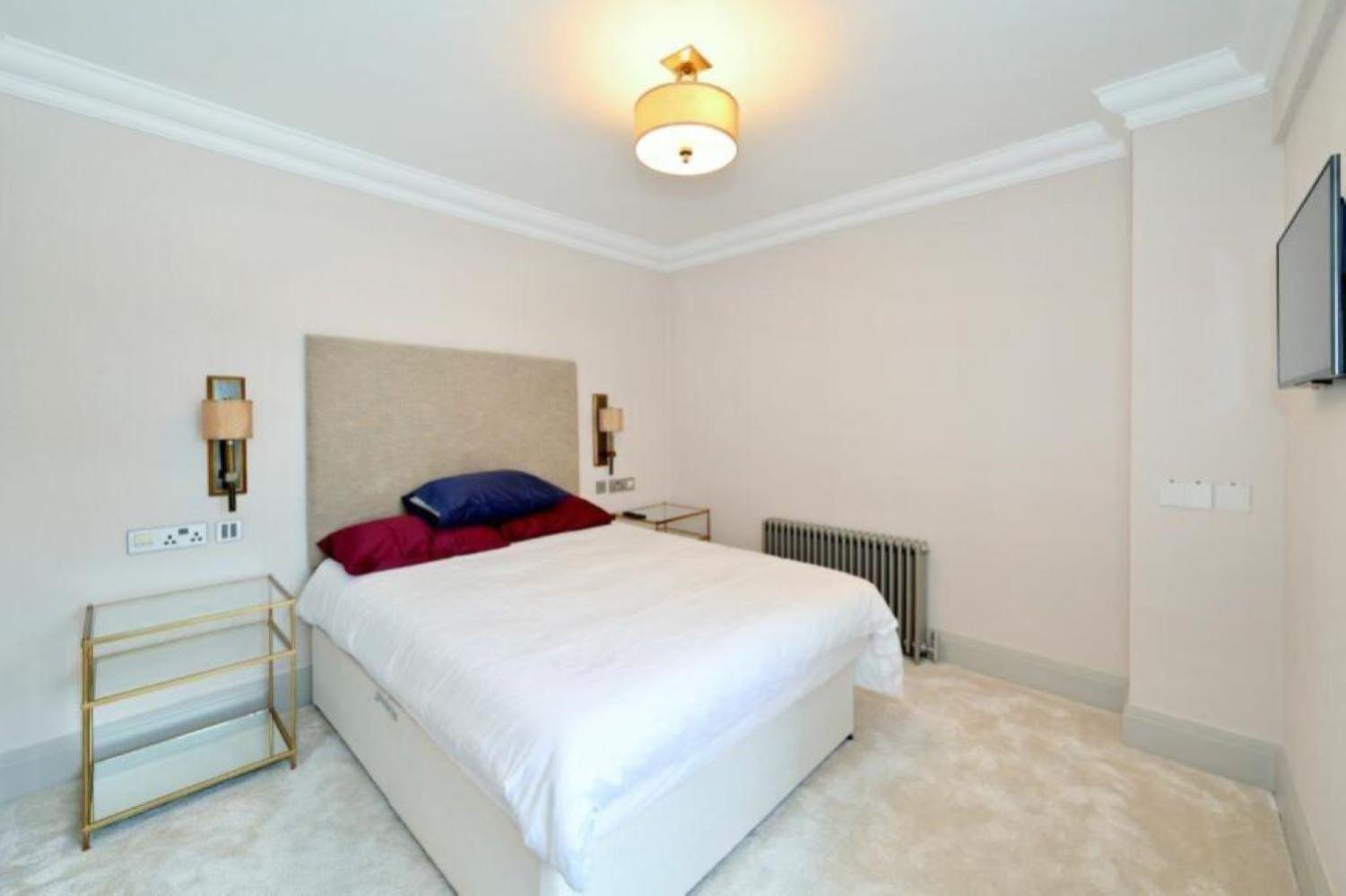 Bright Spacious In Mayfair 1600sqft Sleeps Up To 6 People Appartamento Londra